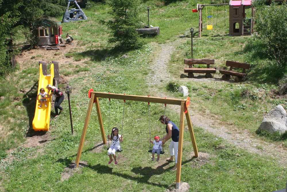 Children's play area - outdoor