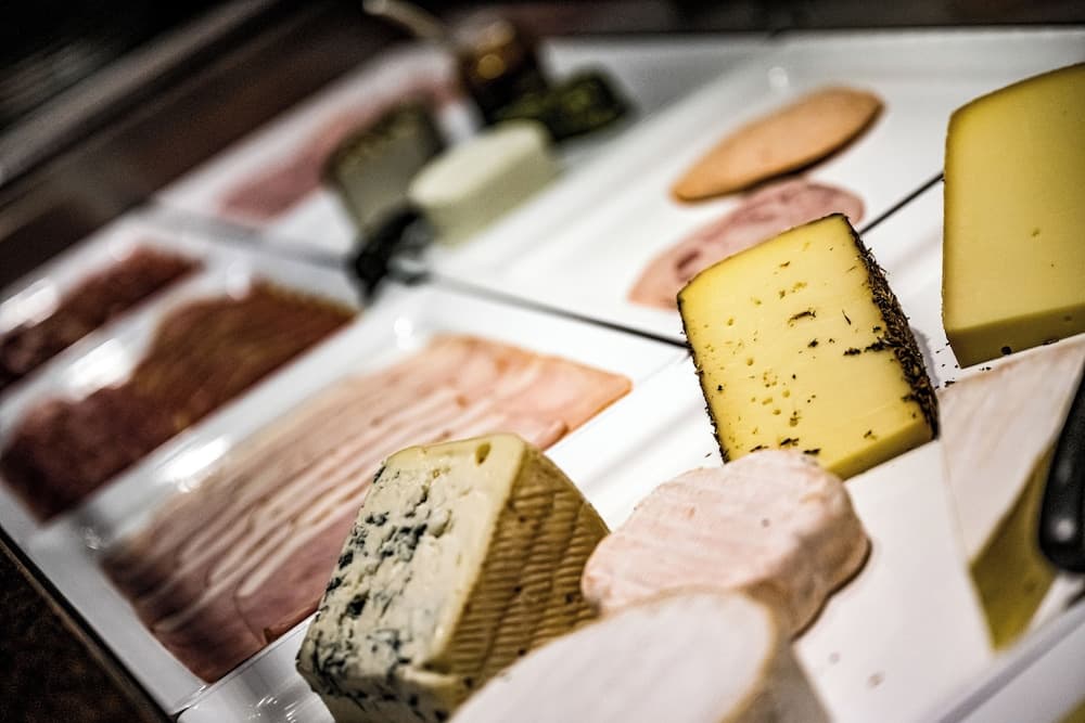 Breakfast buffet