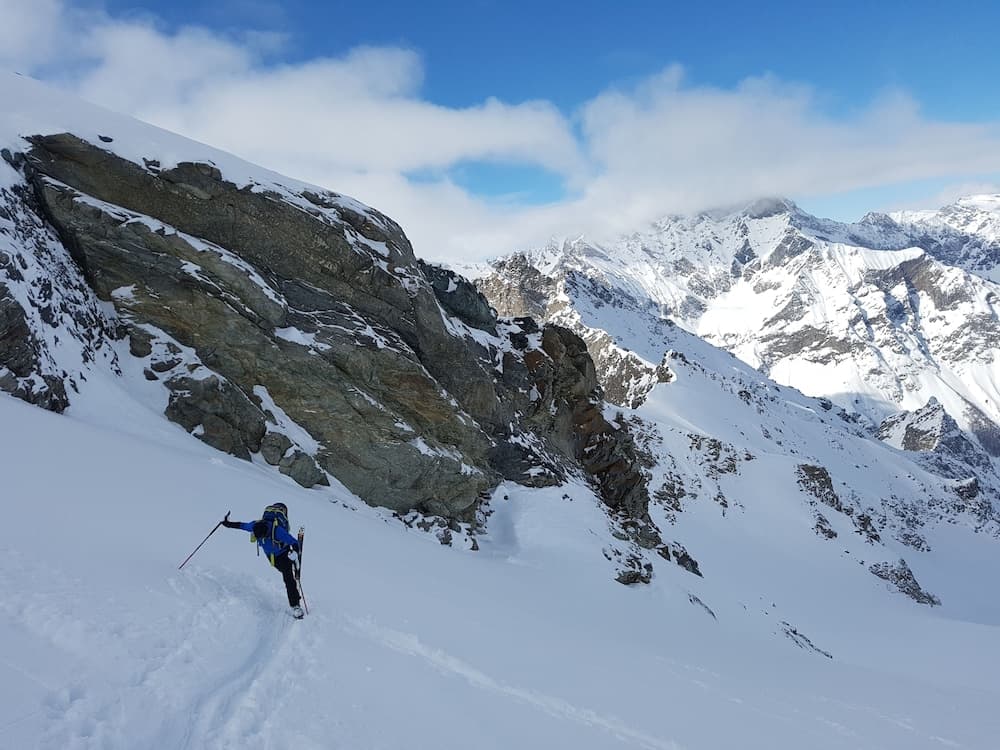 Snow and ski sports