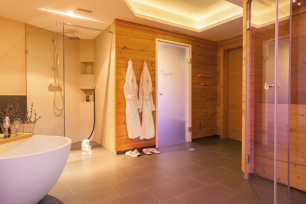 Steam room
