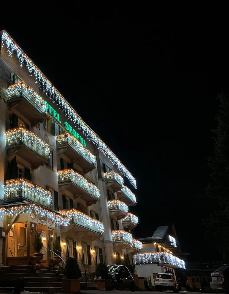 Front of property - evening/night