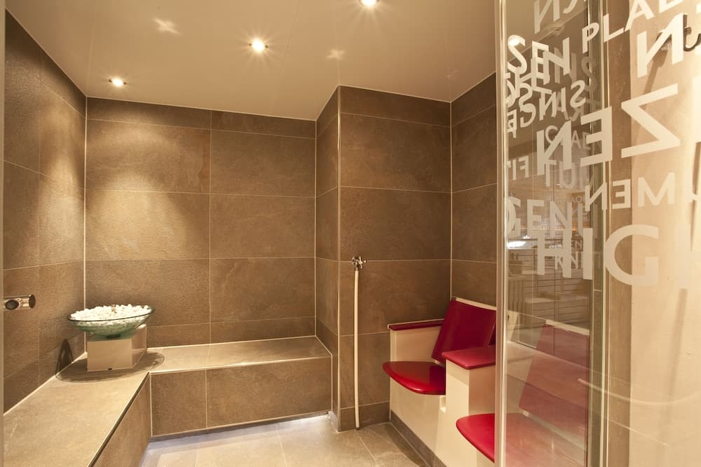 Steam room