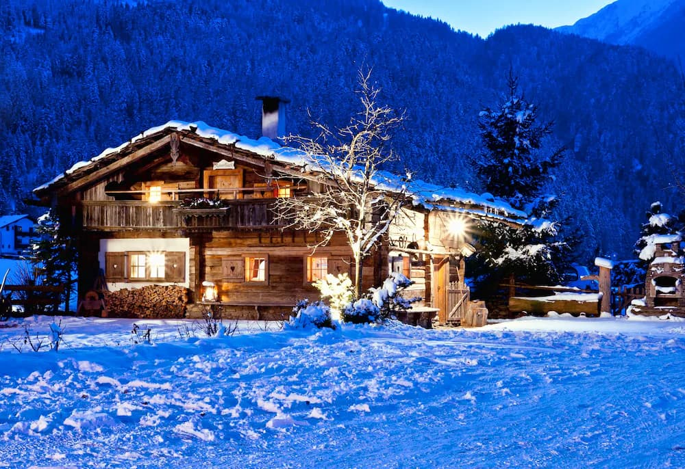 Front of property - evening/night