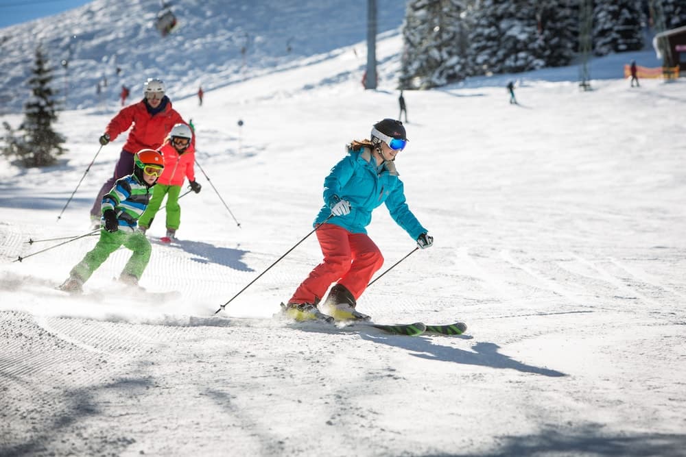 Snow and ski sports