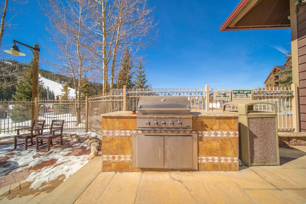 BBQ/picnic area
