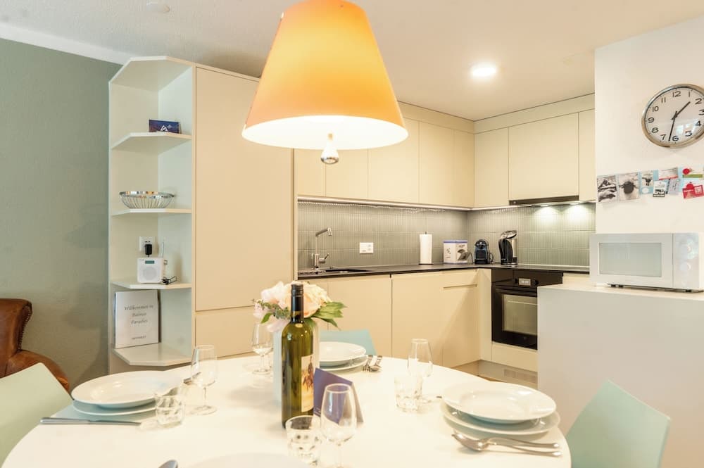 In-room dining