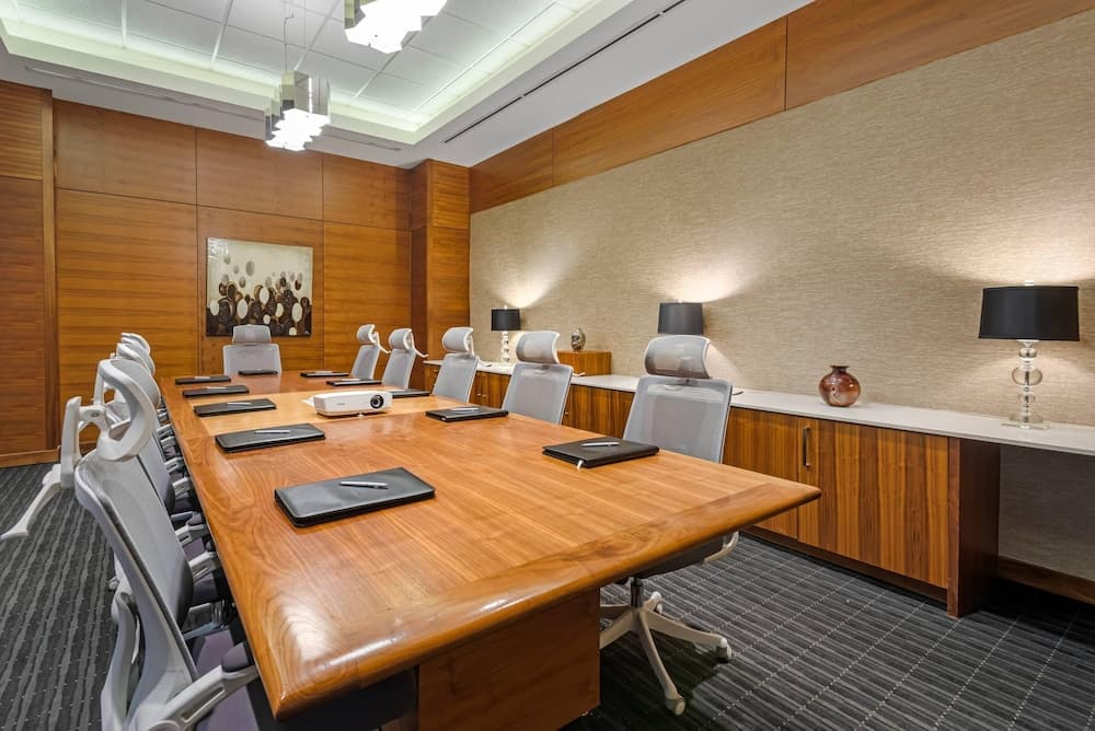 Meeting facility