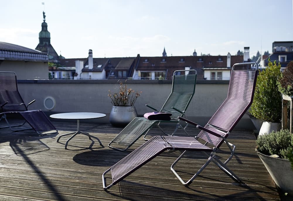 Sundeck