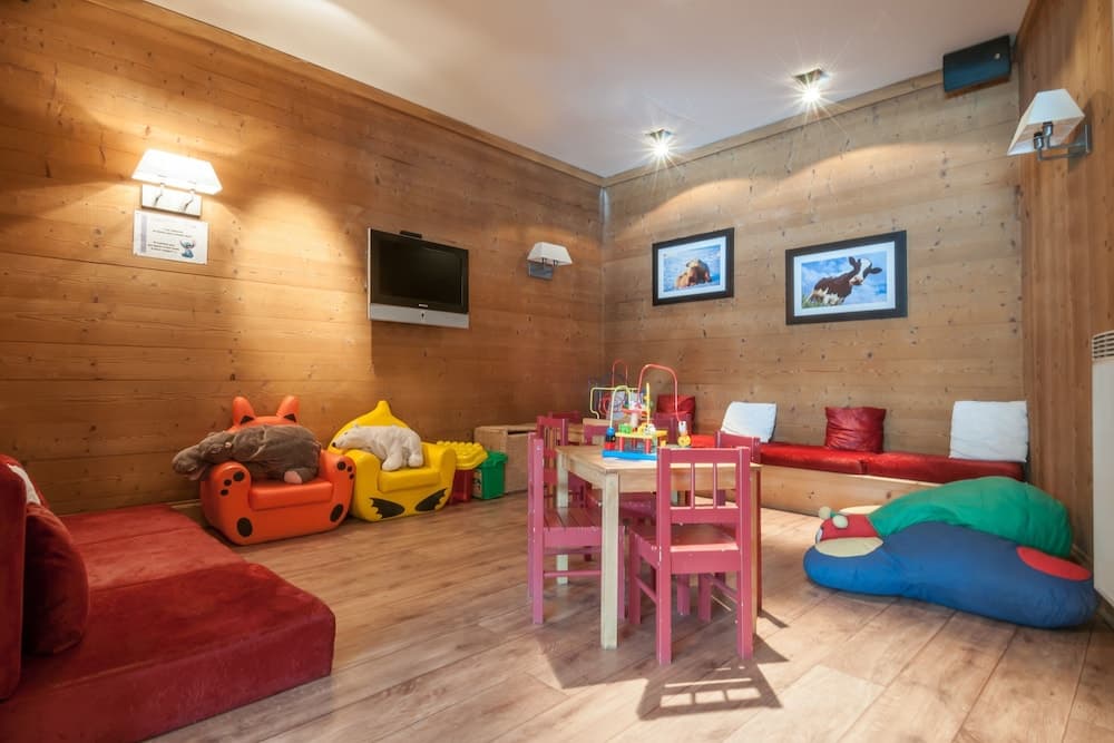 Children's play area - indoor