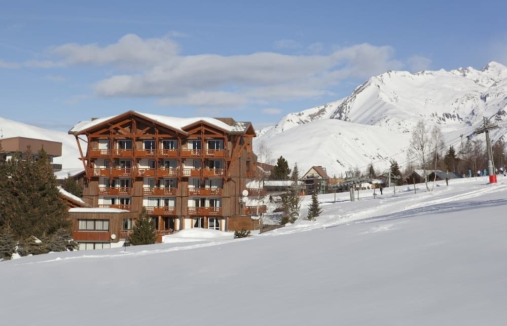 Ski hill