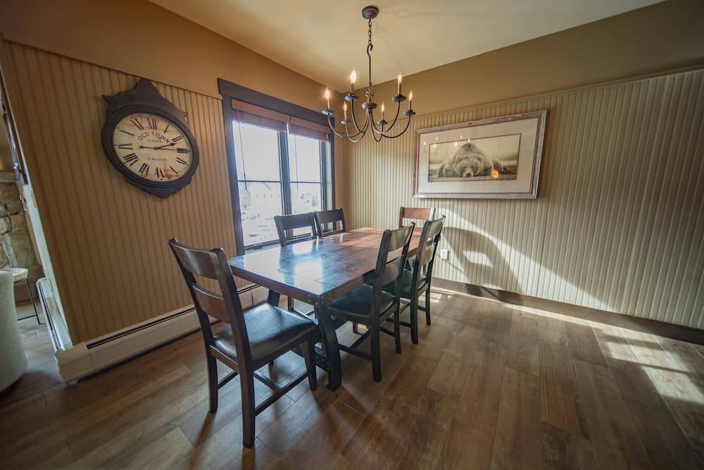 Dining room