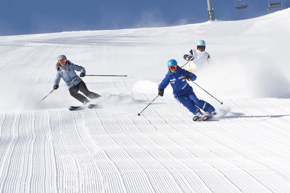 Snow and ski sports