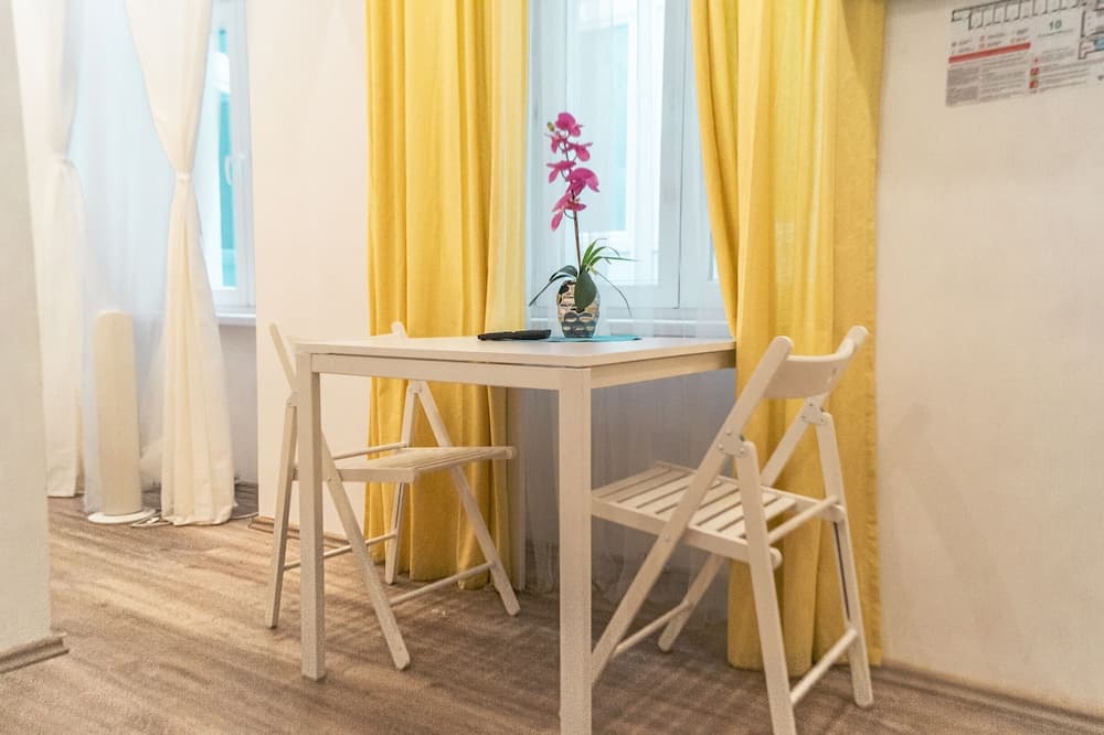 In-room dining