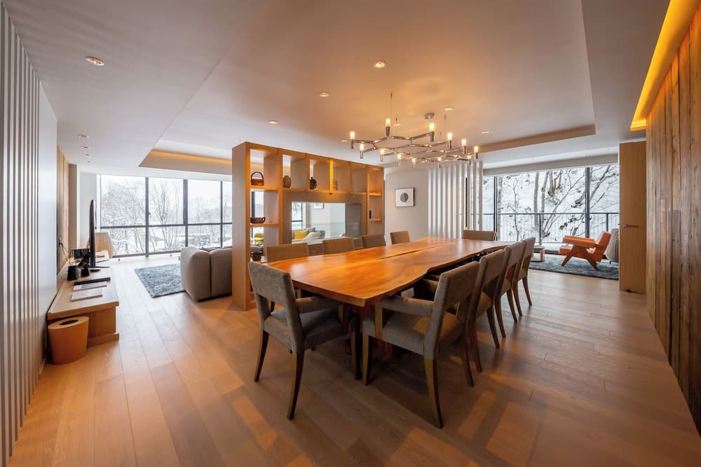 In-room dining