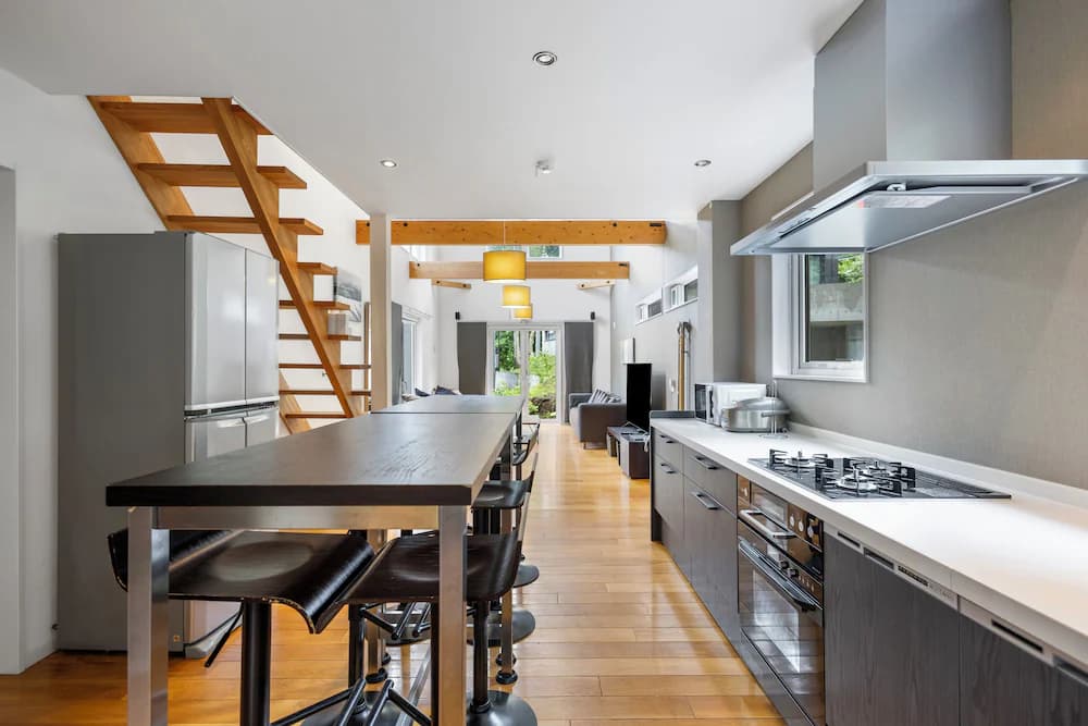 Private kitchen