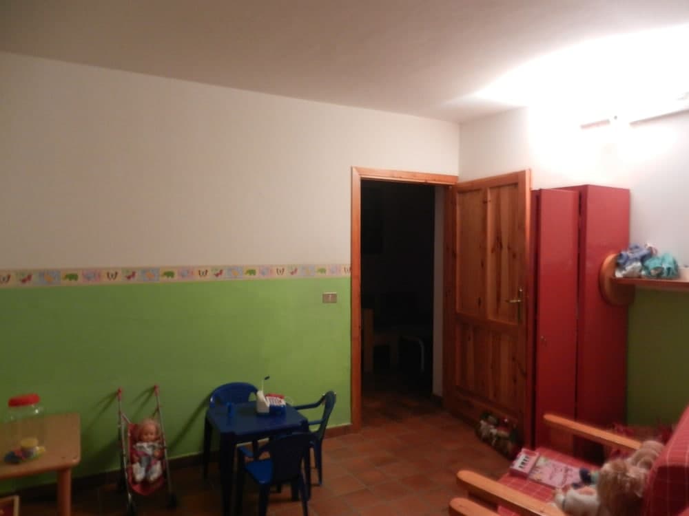 Children's play area - indoor