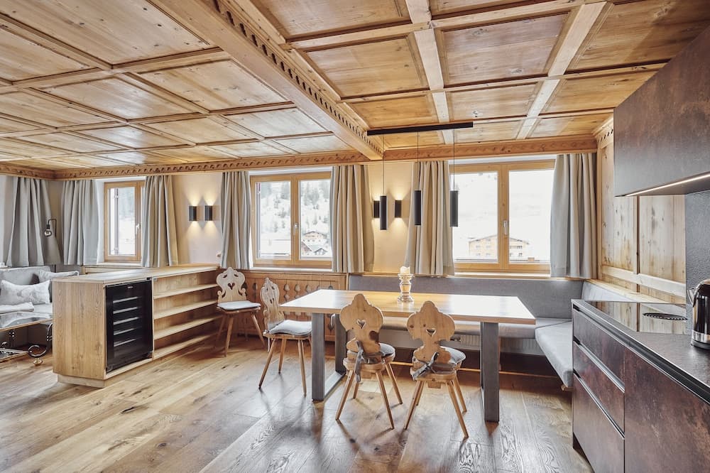 In-room dining