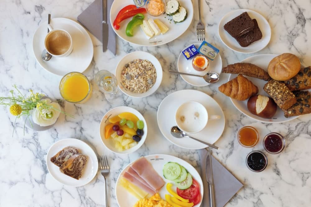 Breakfast meal