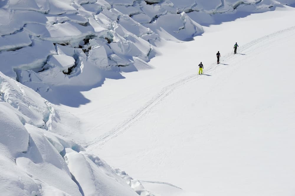 Snow and ski sports