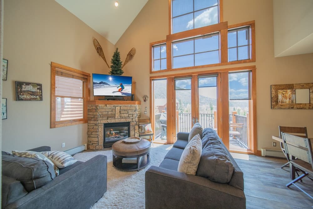 Primary image
