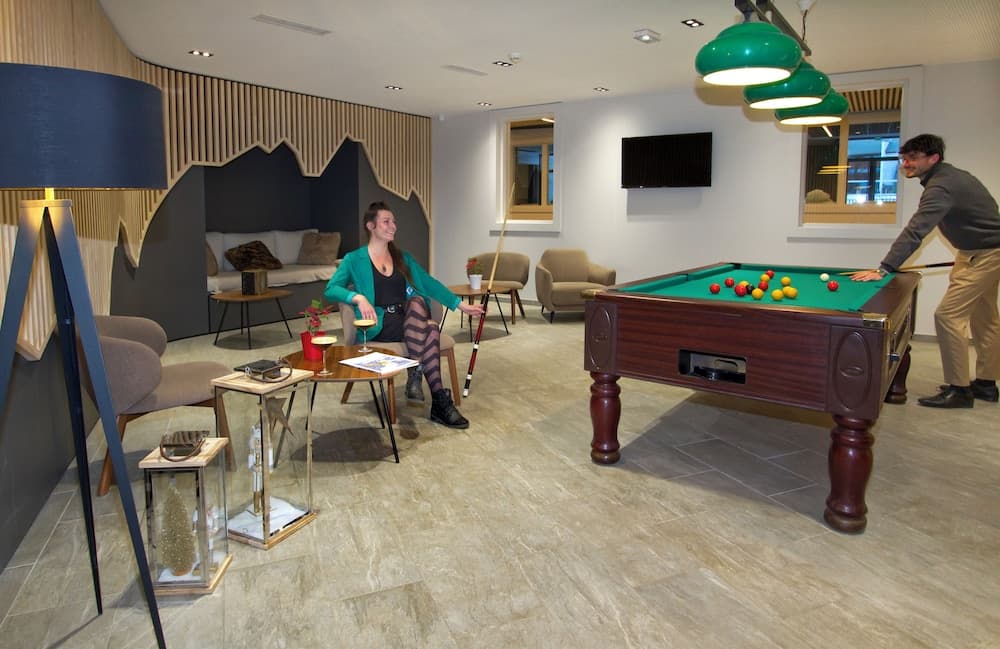 Game room