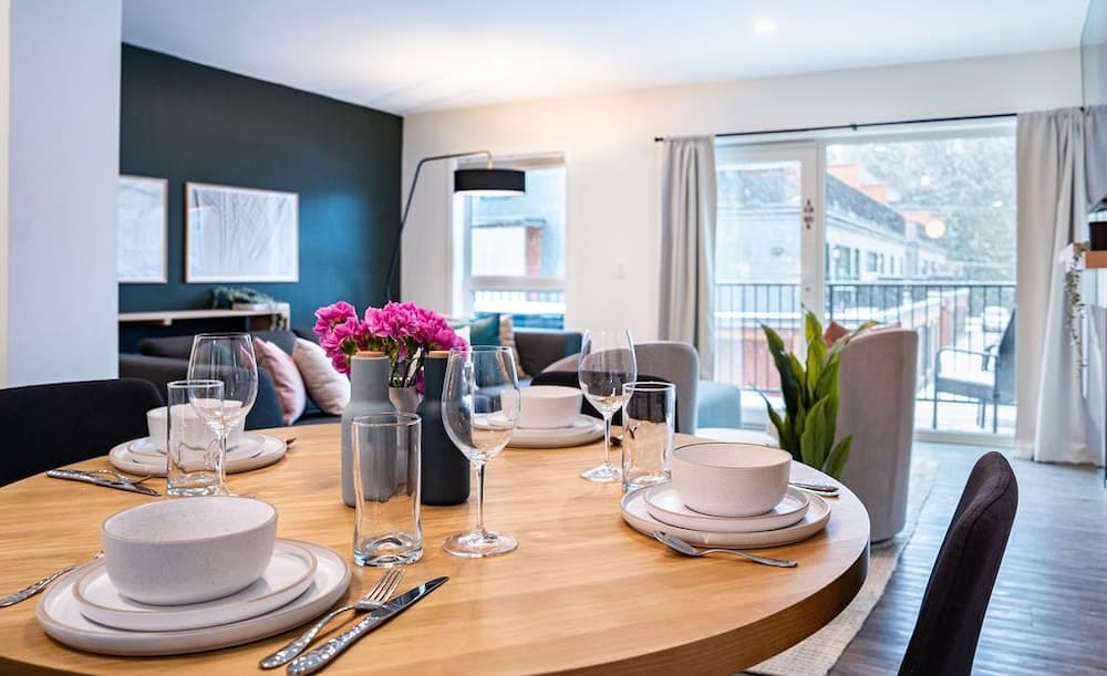 In-room dining