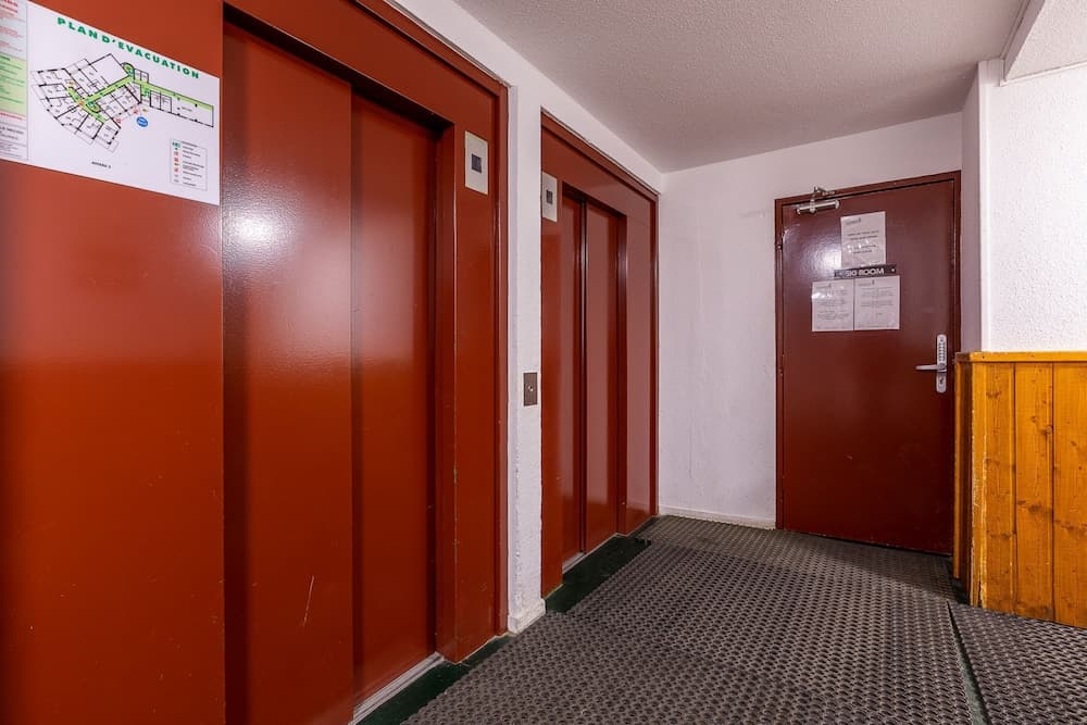 Elevator