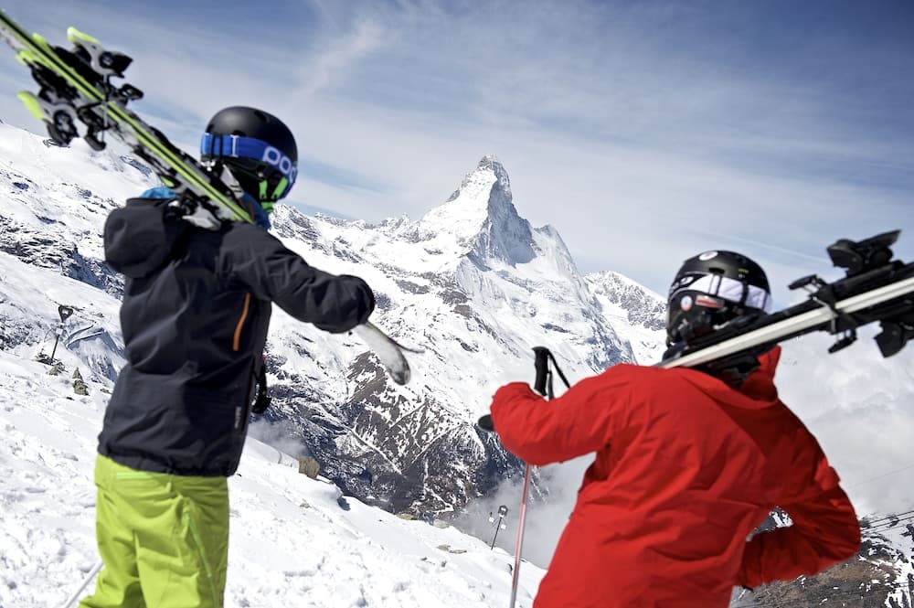 Skiing