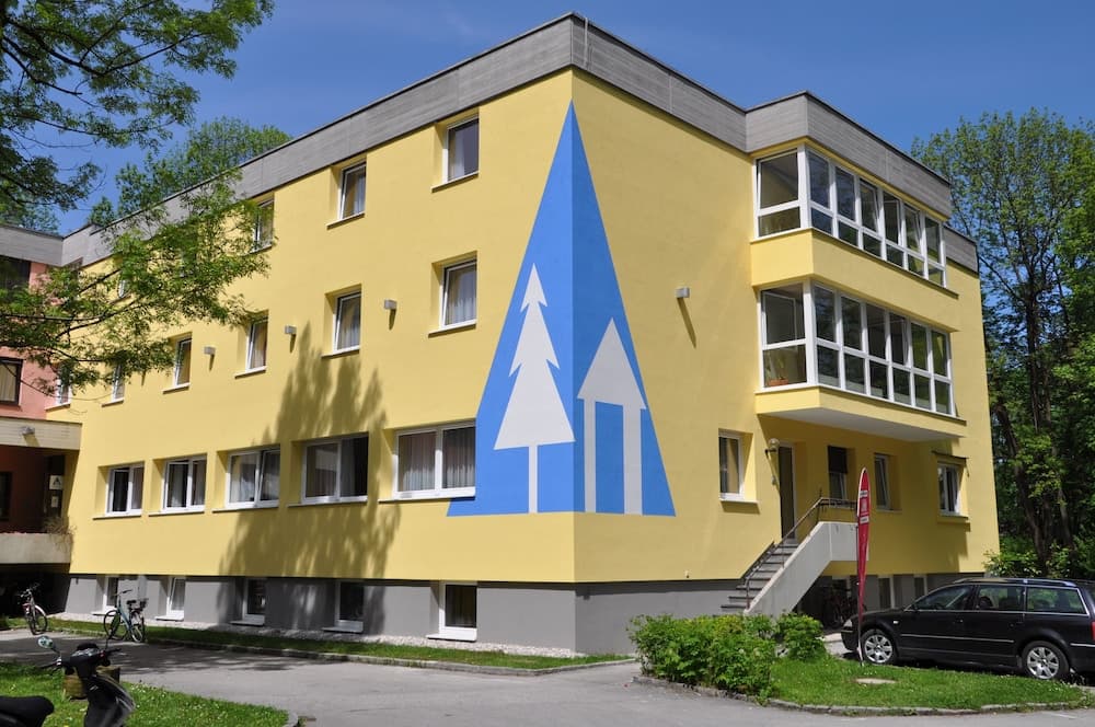 Primary image