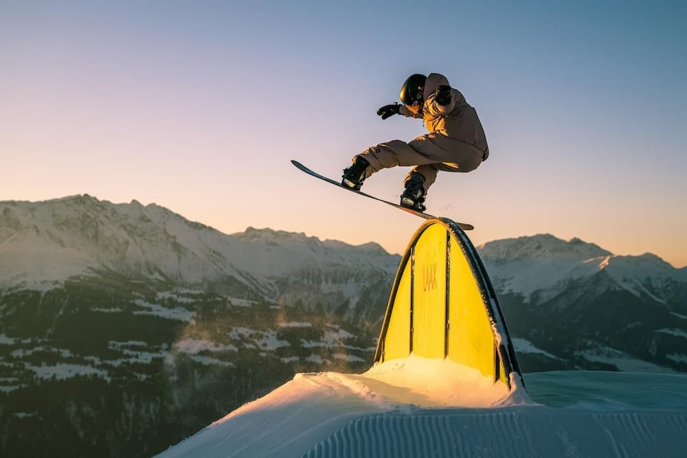 Snow and ski sports