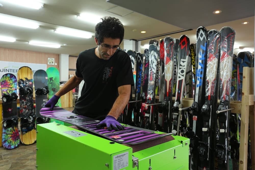 Snow and ski sports