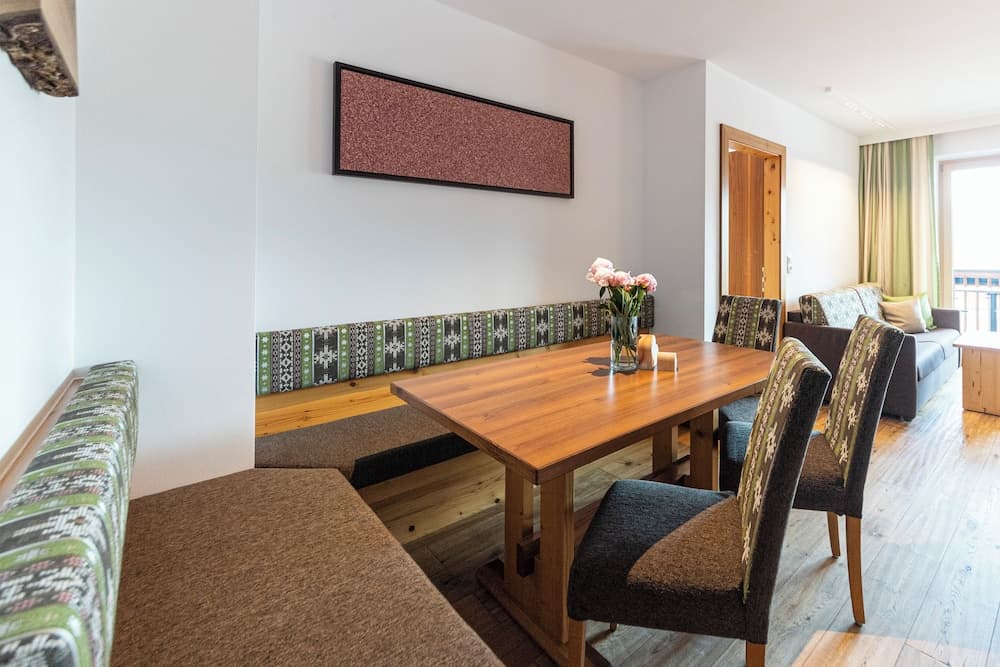 In-room dining