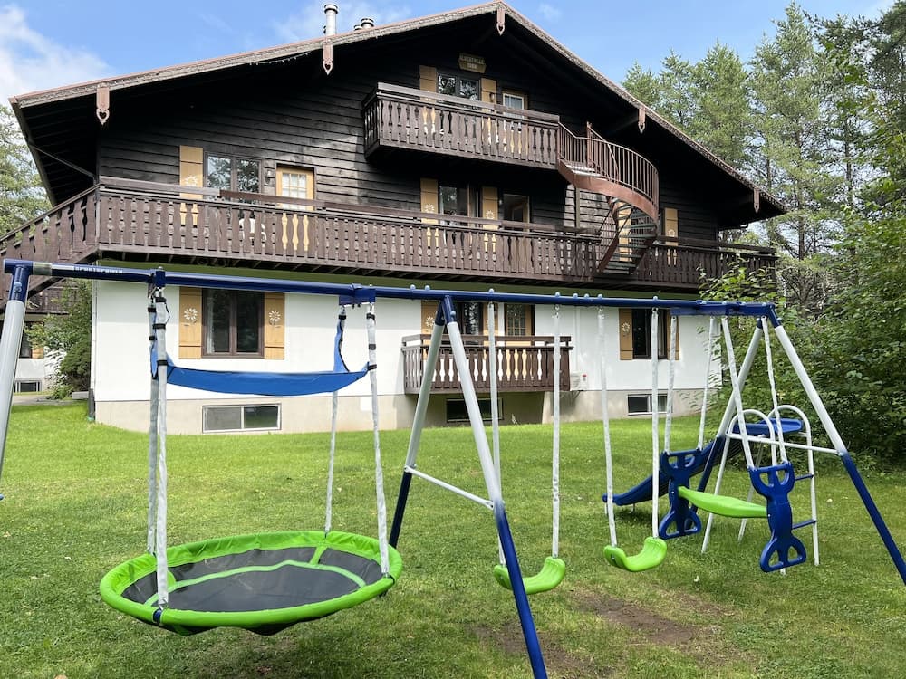 Children's play area - outdoor