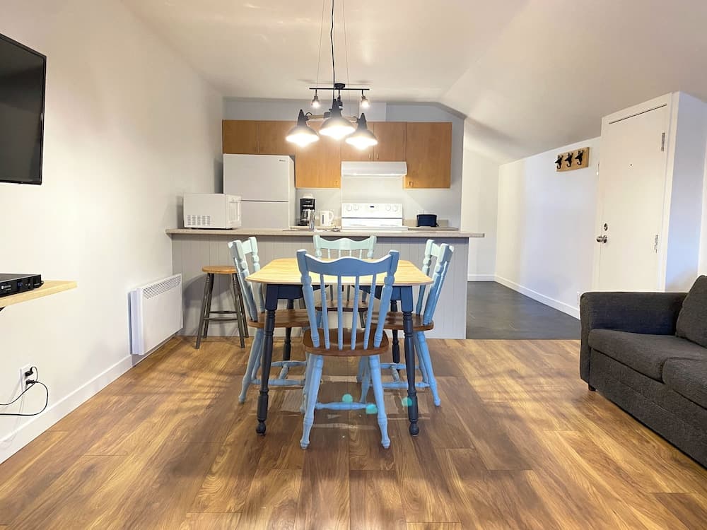 In-room dining
