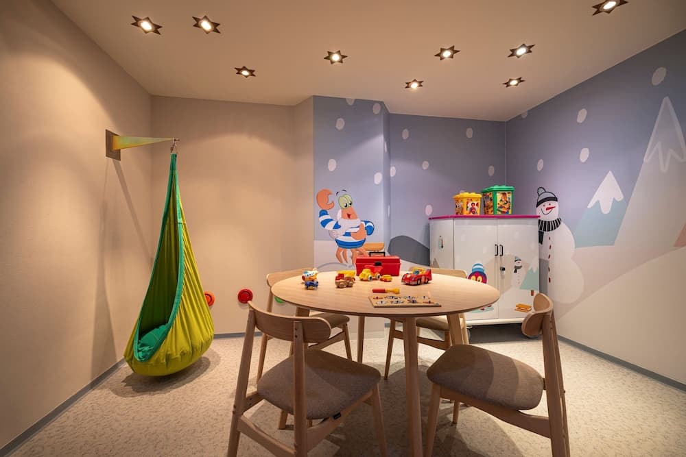 Children's play area - indoor