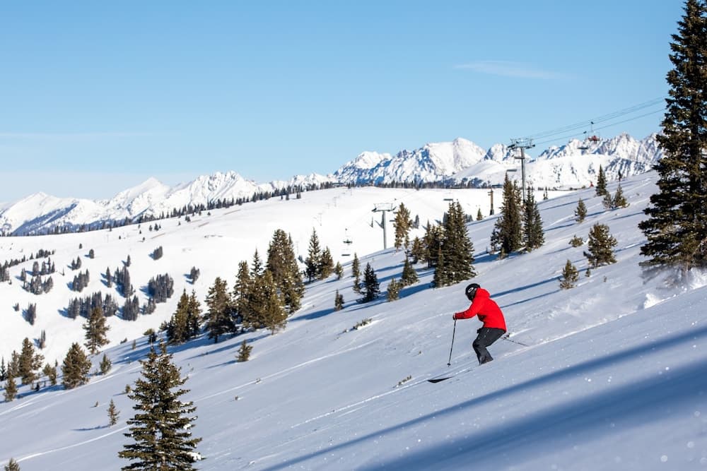 Snow and ski sports