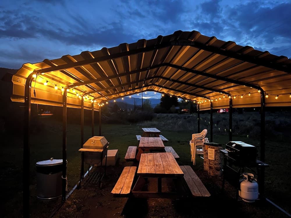 BBQ/picnic area