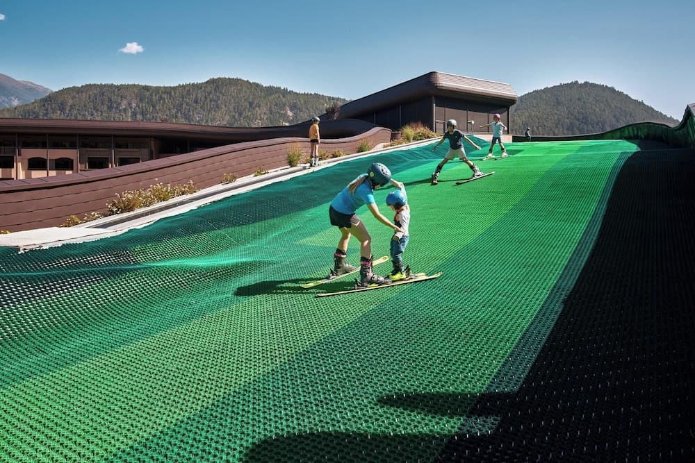 Ski hill