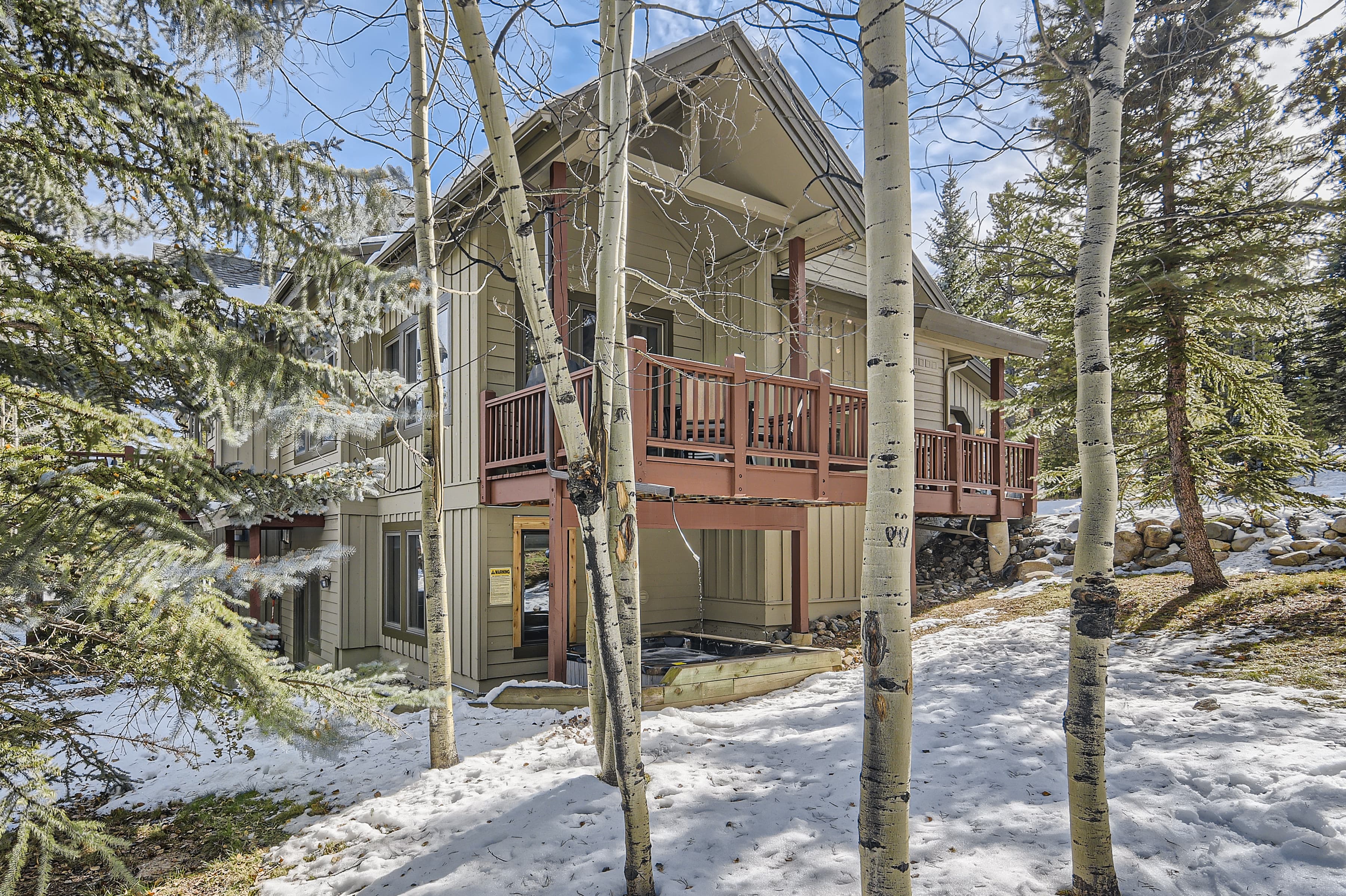 White Wolf Townhomes
