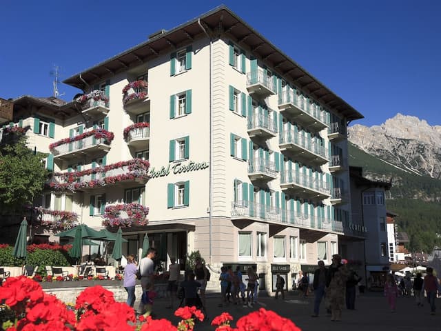 Lobby of Cortina