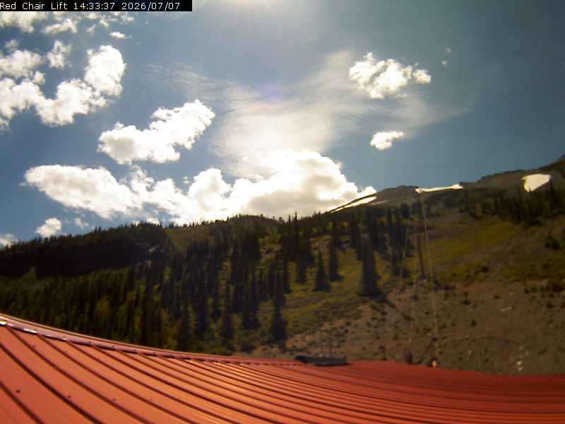 Castle Mountain Red chair lift Webcam1