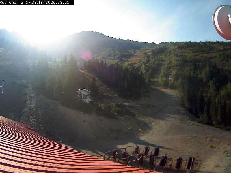 Castle Mountain Red chair lift Webcam 2