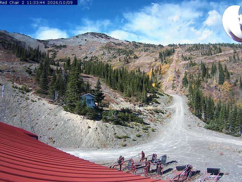 Castle Mountain Red chair lift Webcam 2
