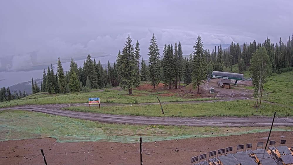 Mid Mountain Lodge