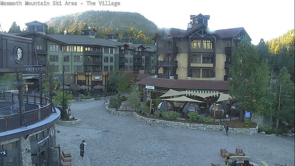 Mammoth Mountain - Village Cam Village