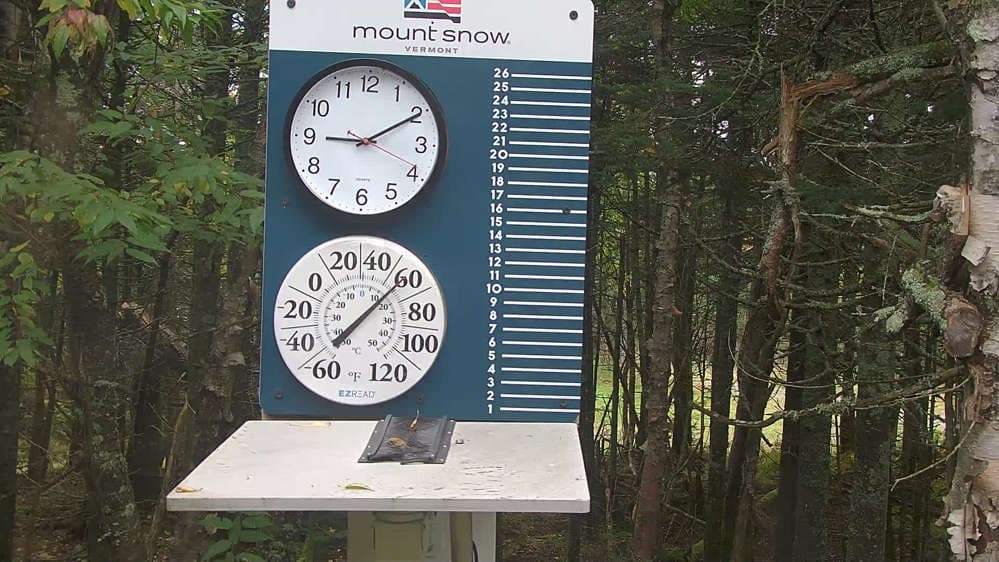 Mount Snow - Snow Stake