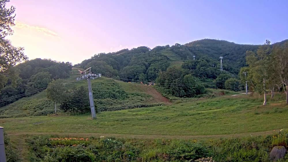 Niseko Village (Upper Village Gondola)