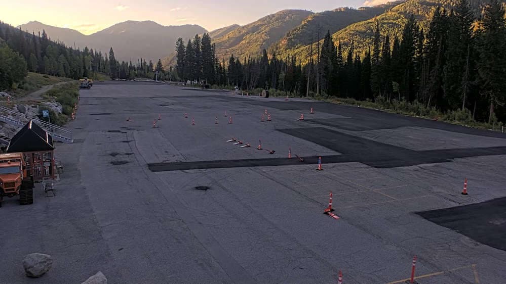 Solitude: Moonbeam Parking Lot Cam