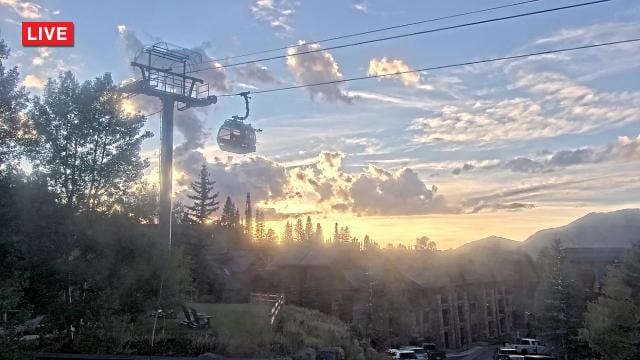 Telluride - Mountain Lodge Webcam