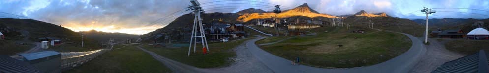 Val Thorens - Centre Station